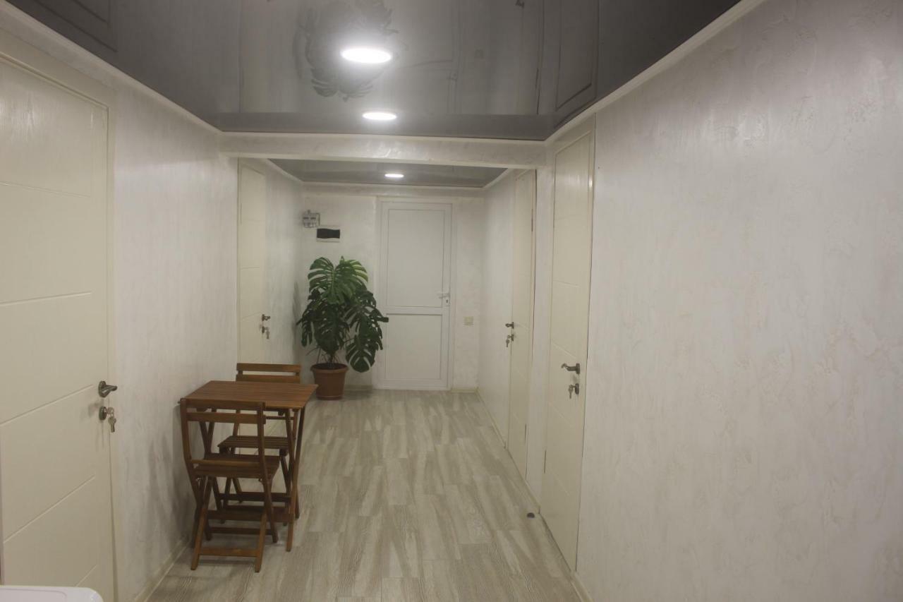 Greenview Guesthouse Batumi Exterior foto